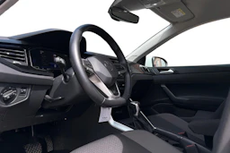 valkoinen Volkswagen Taigo 2024 kuva 3.
