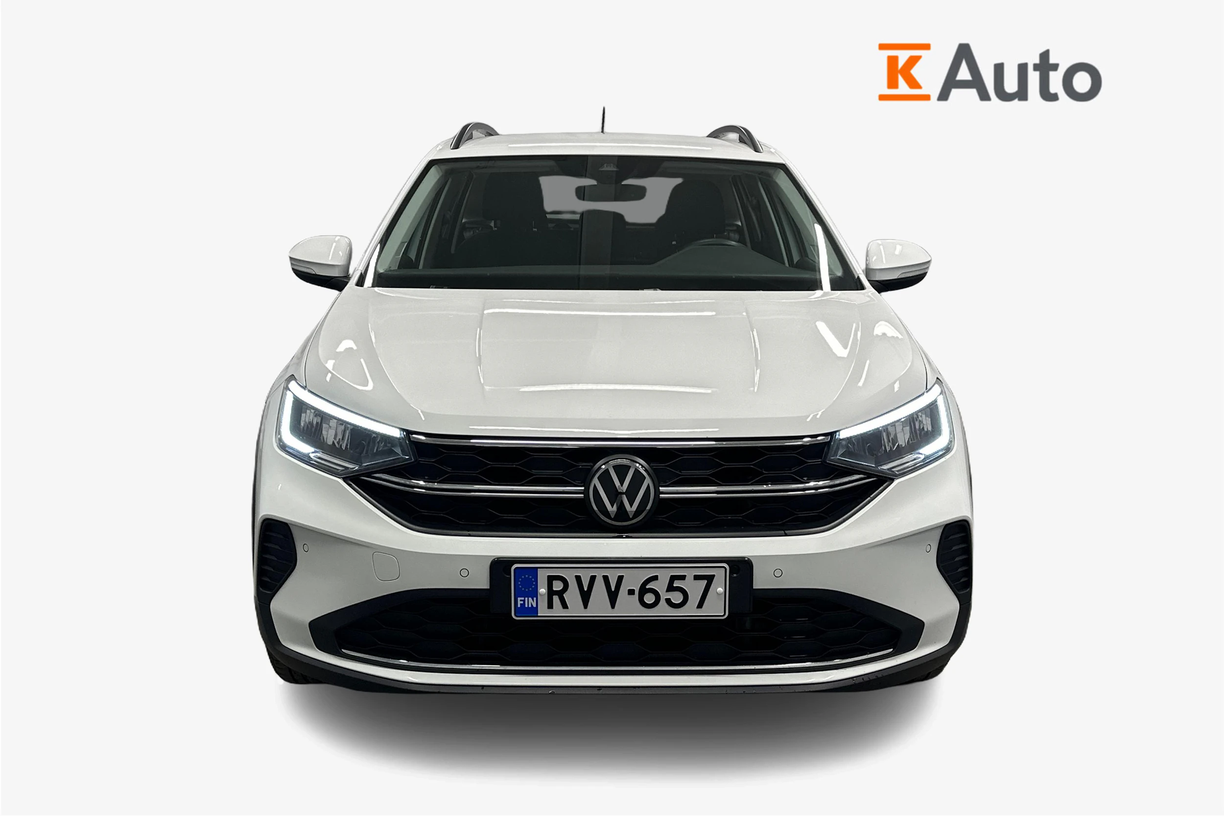 valkoinen Volkswagen Taigo 2024 kuva 4.