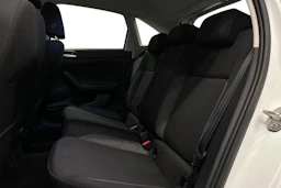 valkoinen Volkswagen Taigo 2024 kuva 8.