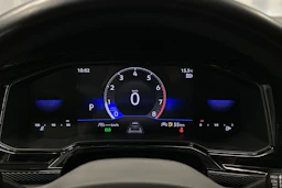 valkoinen Volkswagen Taigo 2024 kuva 17.