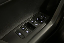 valkoinen Volkswagen Taigo 2024 kuva 25.