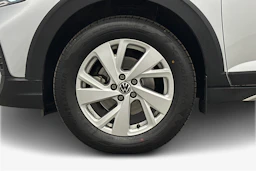 harmaa Volkswagen Taigo 2024 kuva 12.