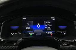 punainen Volkswagen Taigo 2024 kuva 21.