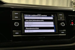 punainen Volkswagen Taigo 2024 kuva 24.