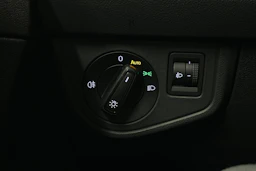punainen Volkswagen Taigo 2024 kuva 14.