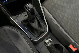 punainen Volkswagen Taigo 2024 kuva 25.