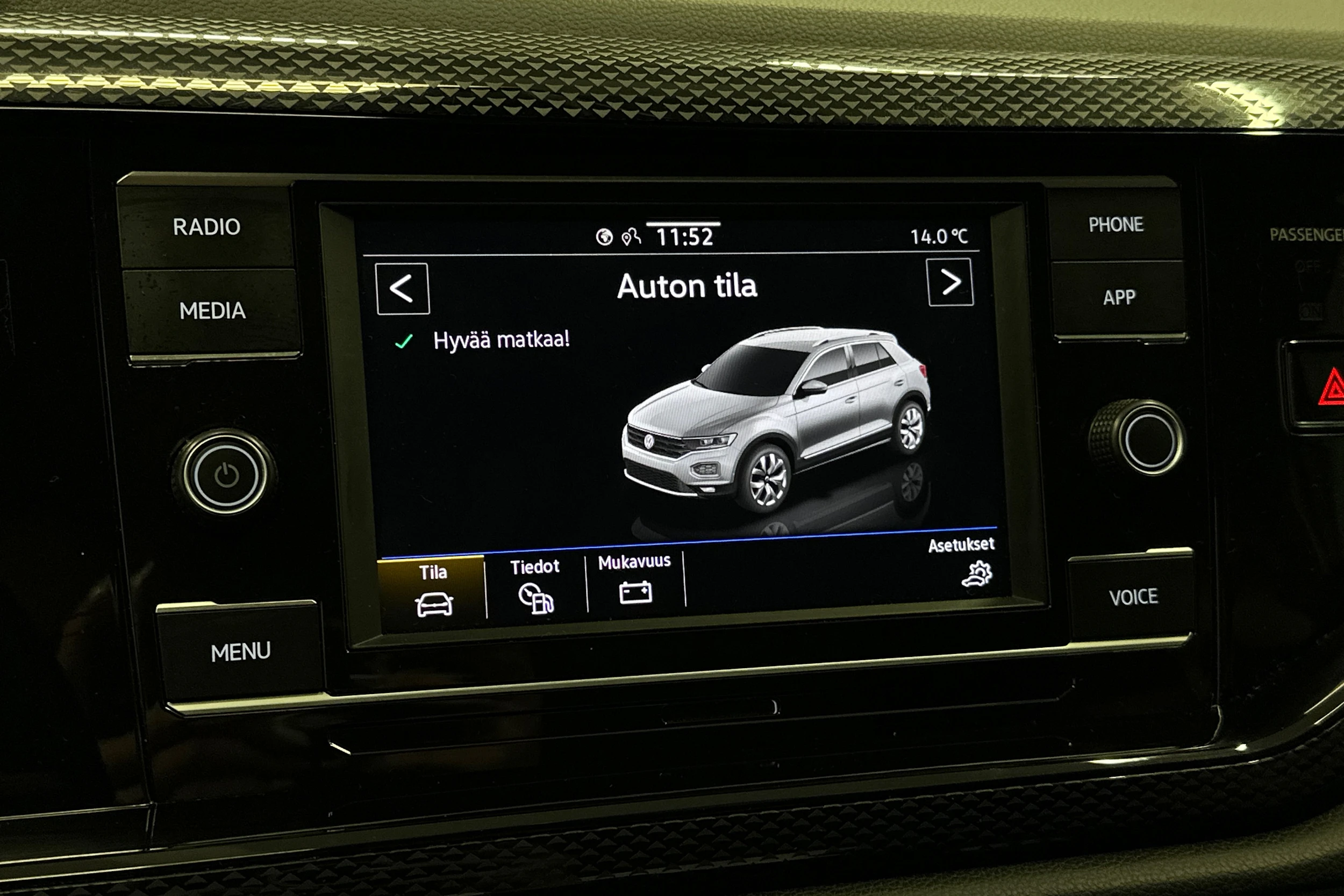 harmaa Volkswagen Taigo 2024 kuva 20.
