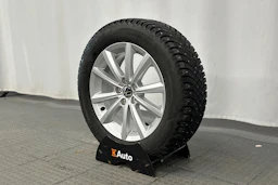 harmaa Volkswagen Taigo 2024 kuva 10.