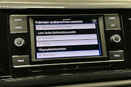 harmaa Volkswagen Taigo 2024 kuva 19.