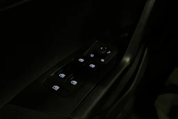 harmaa Volkswagen Taigo 2024 kuva 17.