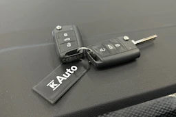 harmaa Volkswagen Taigo 2024 kuva 29.