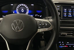 musta Volkswagen Taigo 2024 kuva 12.