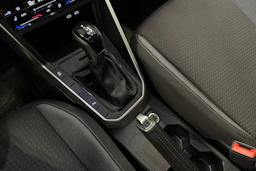 musta Volkswagen Taigo 2024 kuva 25.