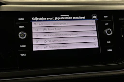 harmaa Volkswagen Taigo 2024 kuva 20.