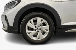 harmaa Volkswagen Taigo 2024 kuva 12.