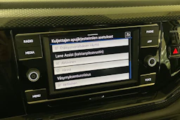 harmaa Volkswagen Taigo 2024 kuva 20.