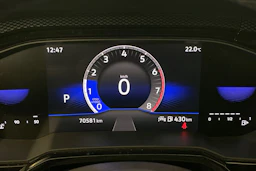 harmaa Volkswagen Taigo 2024 kuva 24.