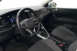 harmaa Volkswagen Taigo 2024 kuva 3.
