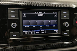 punainen Volkswagen Taigo 2024 kuva 17.