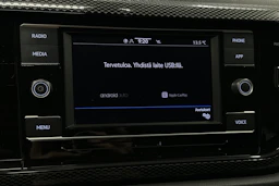 punainen Volkswagen Taigo 2024 kuva 21.