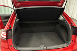 punainen Volkswagen Taigo 2024 kuva 27.