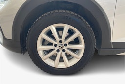 harmaa Volkswagen Taigo 2024 kuva 9.