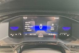 harmaa Volkswagen Taigo 2024 kuva 14.