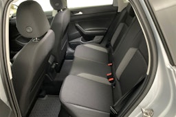 harmaa Volkswagen Taigo 2024 kuva 5.