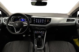 punainen Volkswagen Taigo 2025 kuva 9.