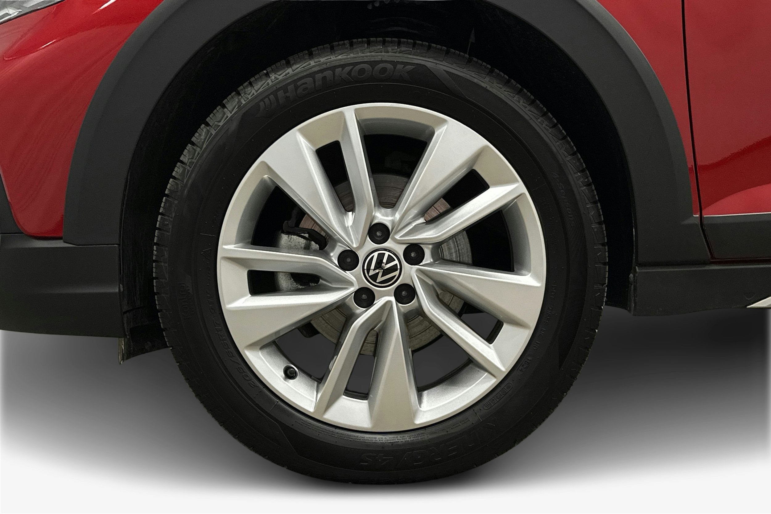 punainen Volkswagen Taigo 2025 kuva 11.