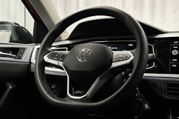 punainen Volkswagen Taigo 2025 kuva 16.