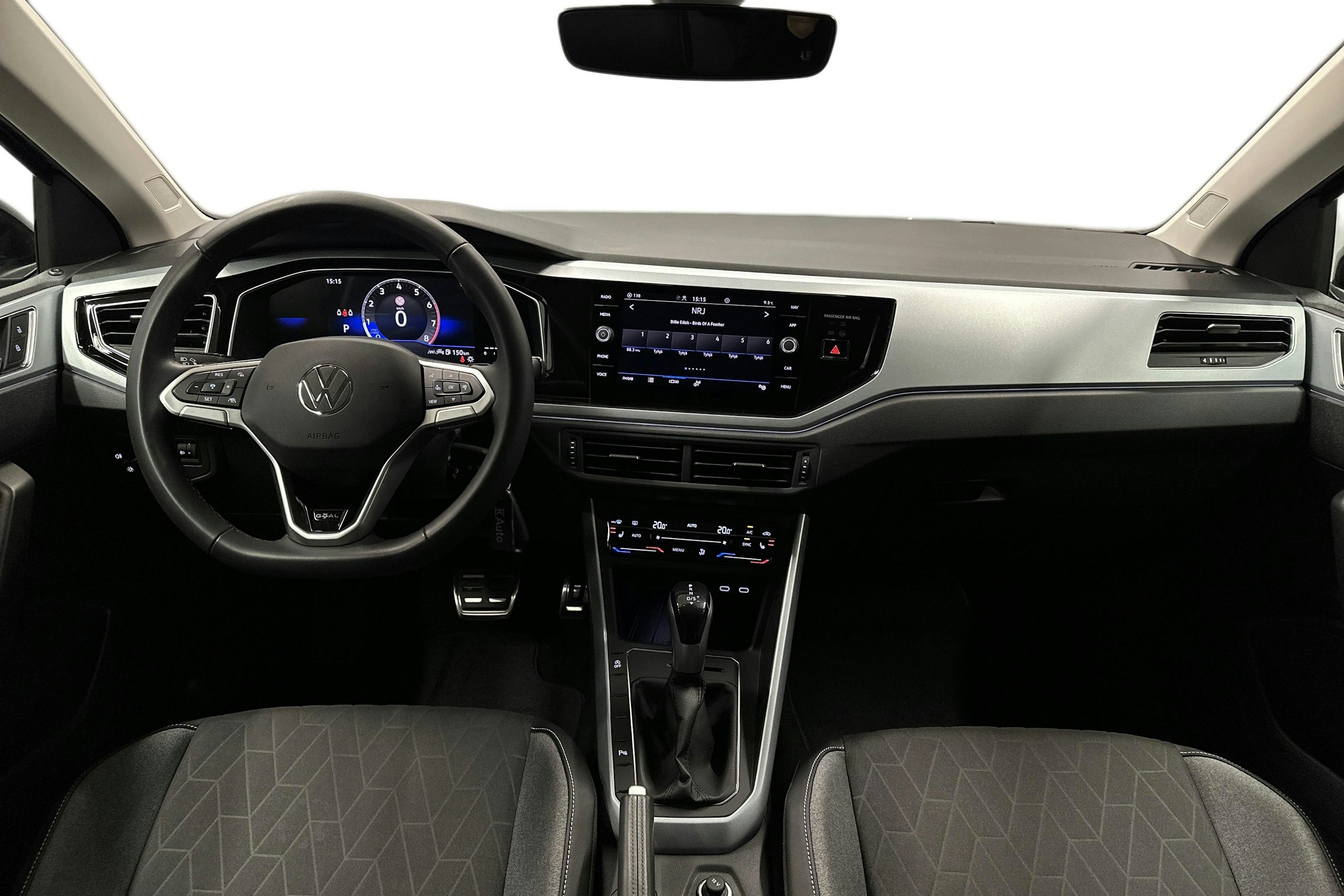 musta Volkswagen Taigo 2025 kuva 9.