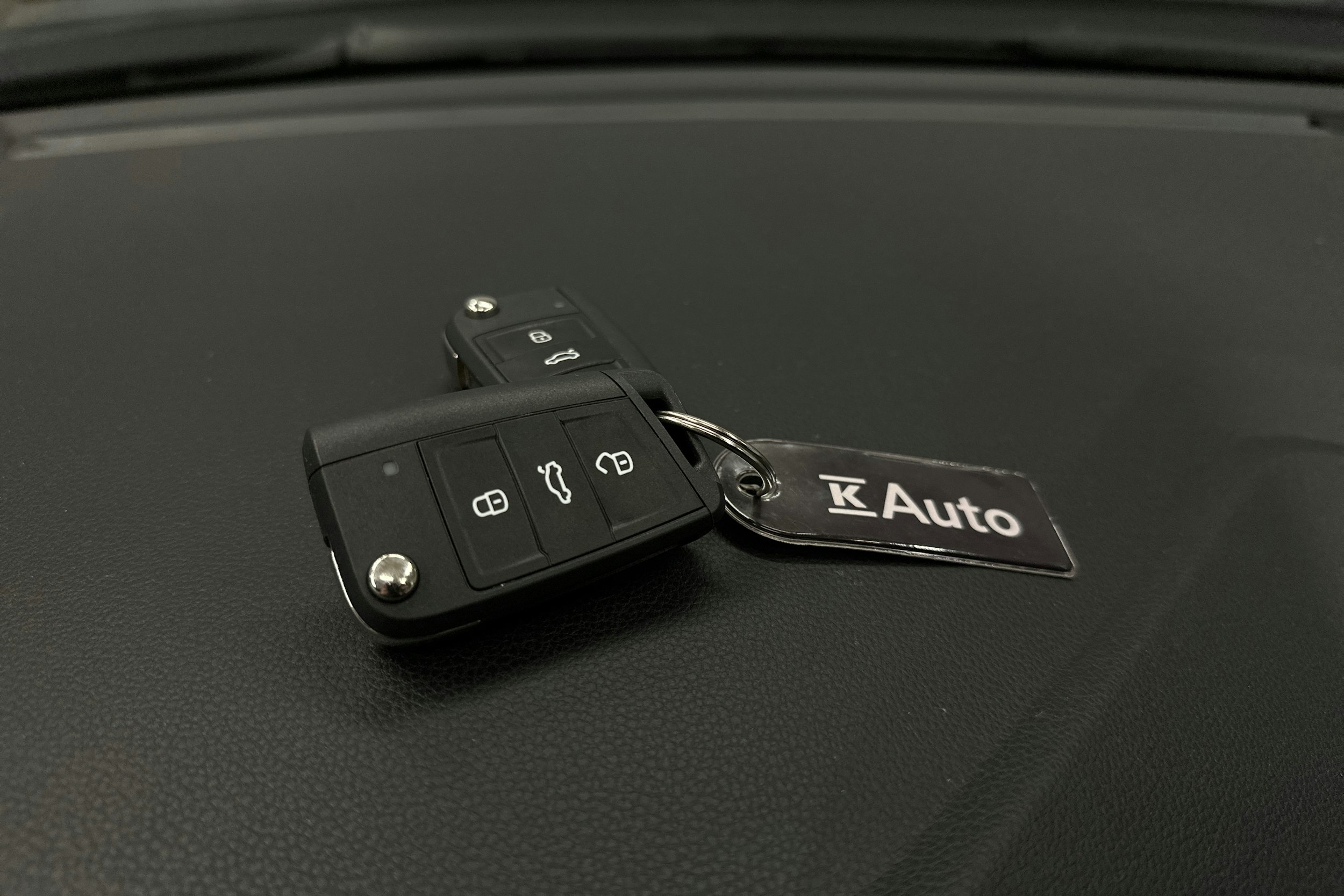 musta Volkswagen Taigo 2025 kuva 29.