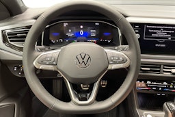 harmaa Volkswagen Taigo 2025 kuva 15.