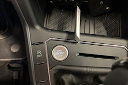 punainen Volkswagen Taigo 2025 kuva 10.