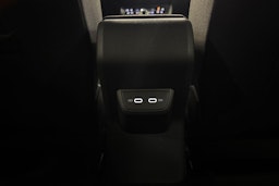 met. musta Volkswagen Taigo 2025 kuva 5.