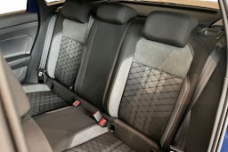 sininen Volkswagen Taigo 2025 kuva 8.