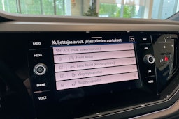 sininen Volkswagen Taigo 2025 kuva 11.