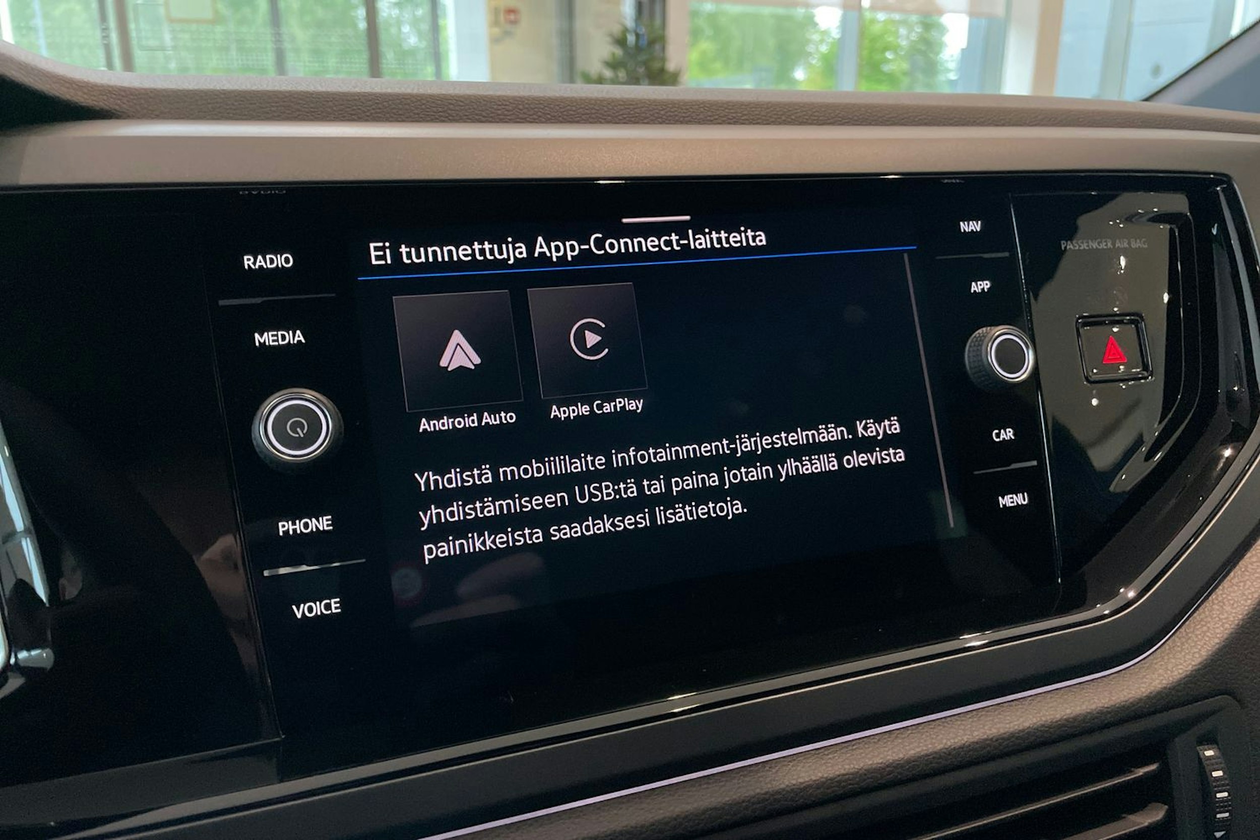 sininen Volkswagen Taigo 2025 kuva 12.