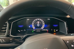 sininen Volkswagen Taigo 2025 kuva 13.