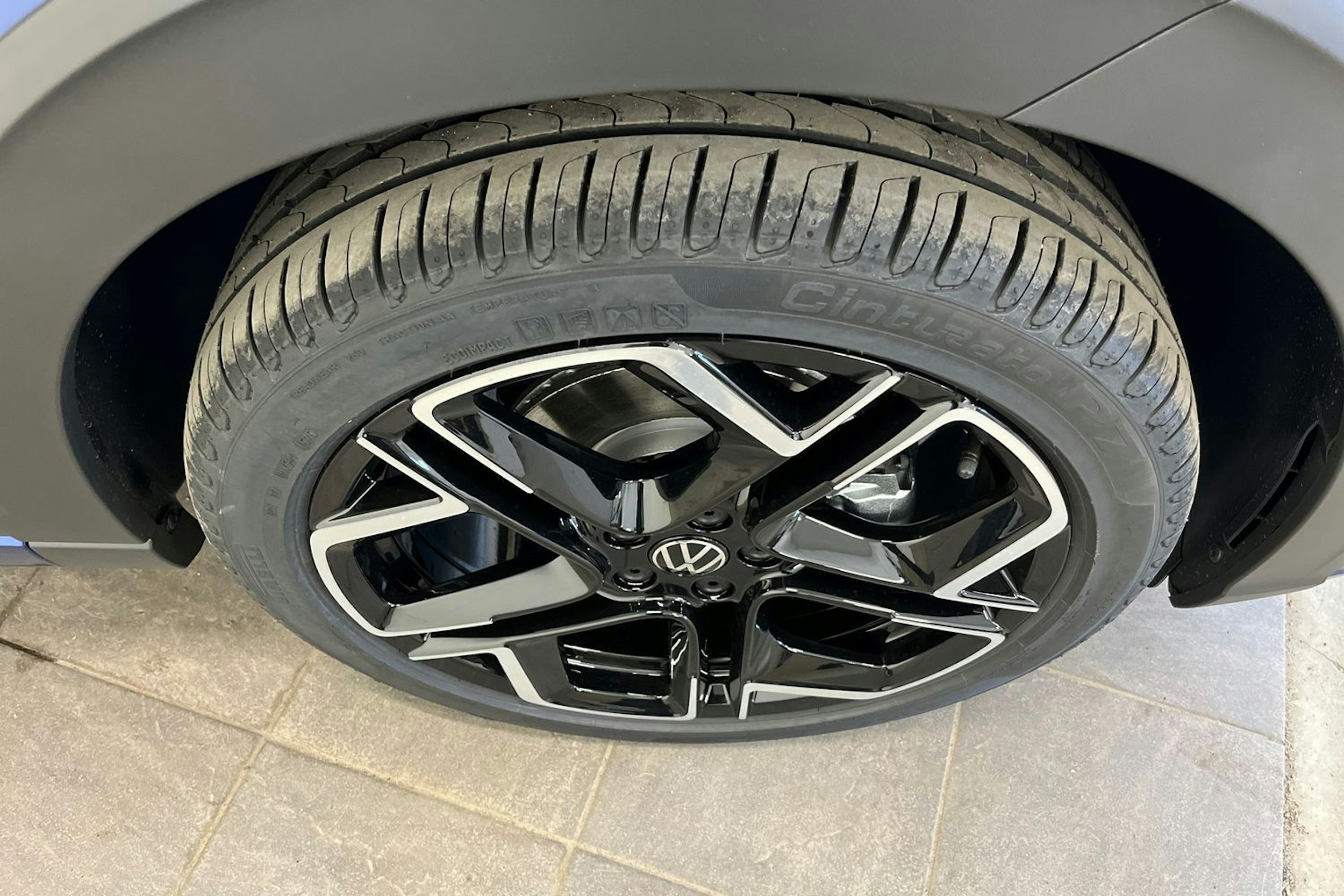 sininen Volkswagen Taigo 2025 kuva 10.