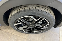 sininen Volkswagen Taigo 2025 kuva 10.