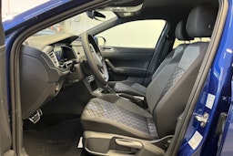 sininen Volkswagen Taigo 2025 kuva 12.