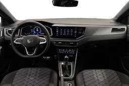met. harmaa Volkswagen Taigo 2025 kuva 7.