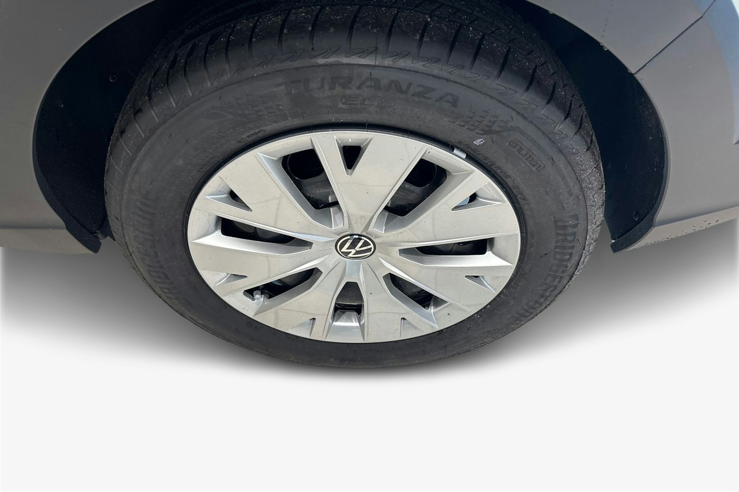 valkoinen Volkswagen Taigo 2025 kuva 9.