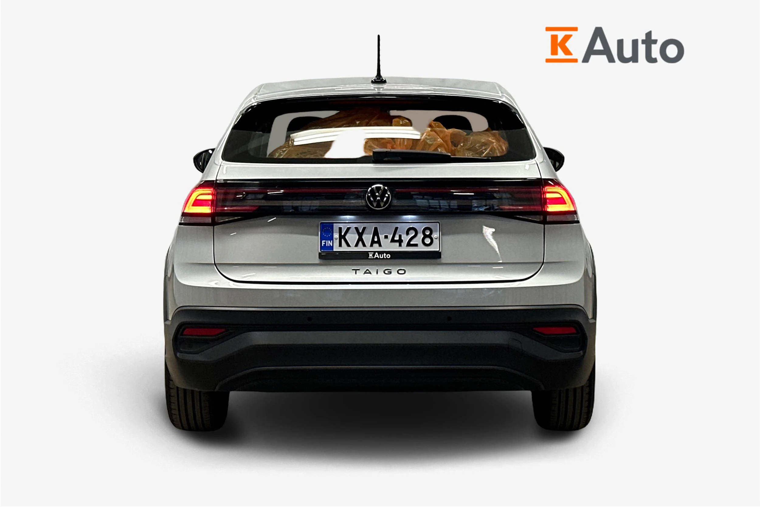 harmaa Volkswagen Taigo 2025 kuva 3.