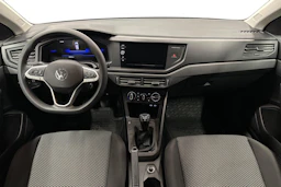 harmaa Volkswagen Taigo 2025 kuva 7.