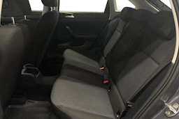 harmaa Volkswagen Taigo 2025 kuva 8.