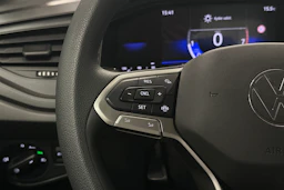 harmaa Volkswagen Taigo 2025 kuva 11.
