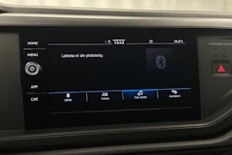 harmaa Volkswagen Taigo 2025 kuva 22.